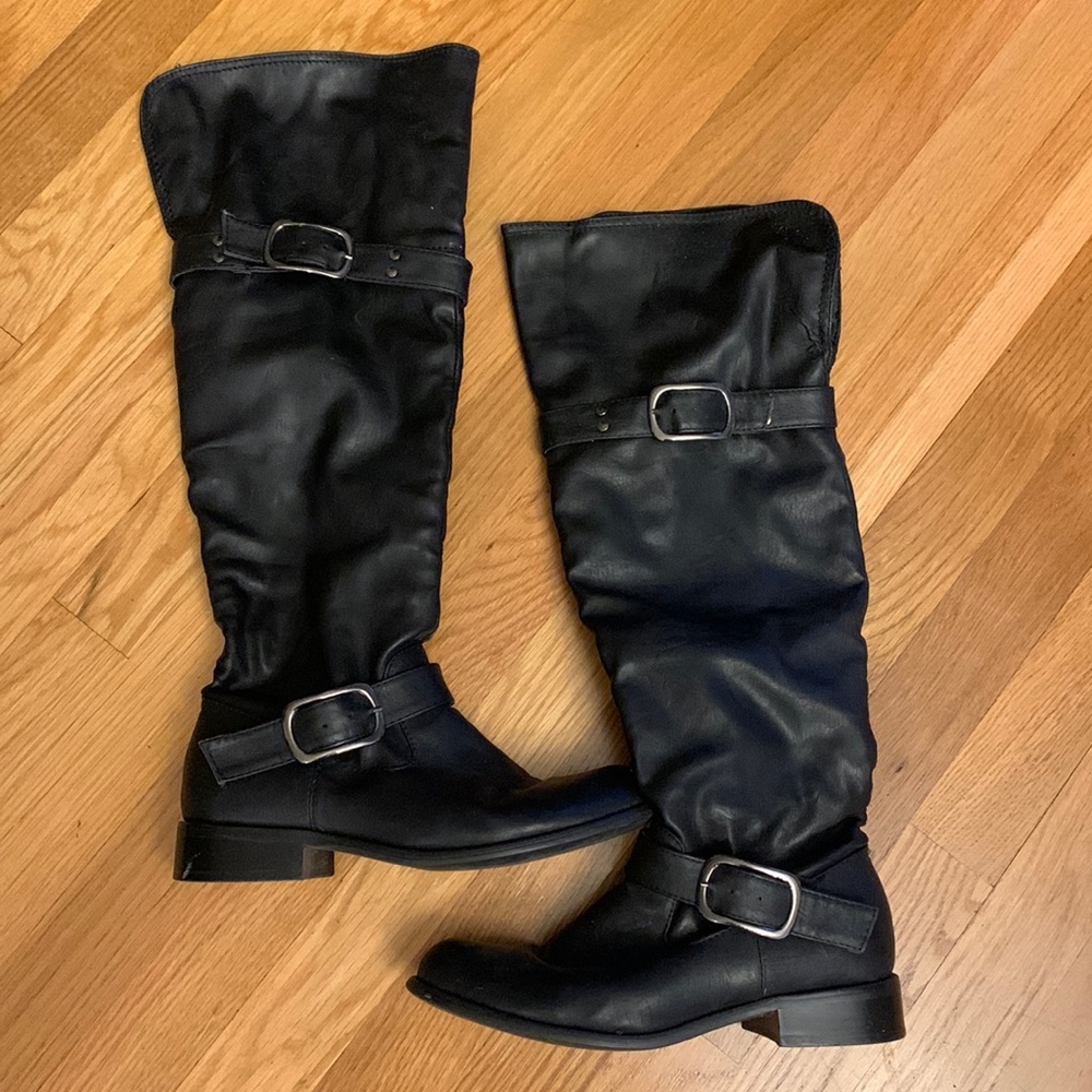 Black knee high boots size 6.5
